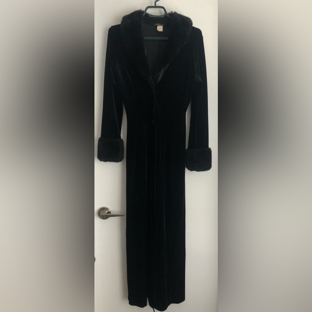 Full Length Velvet Cloak with Faux Fur Trim